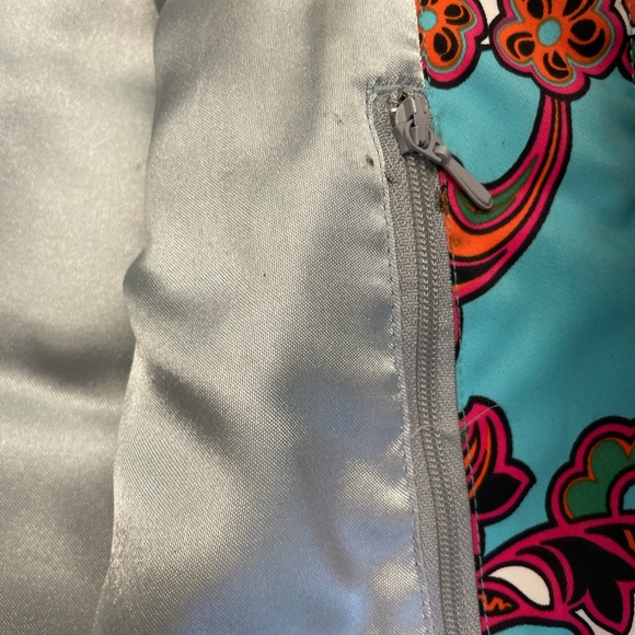 Marker Turquoise Red Floral Pattern Puffer Vest Size 8 - Picture 10 of 14